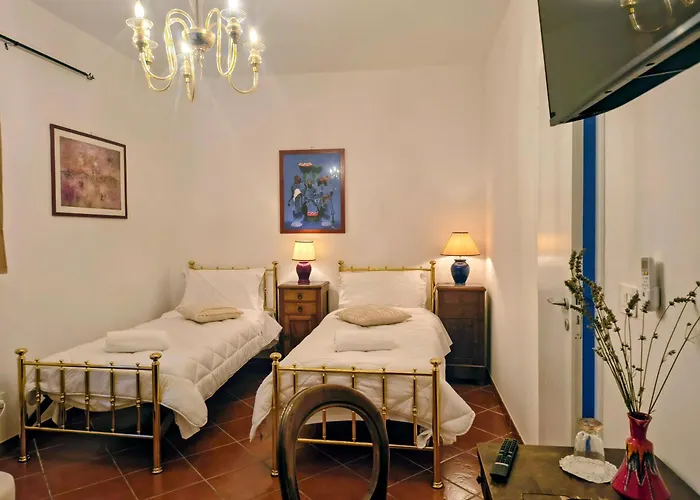 Levante 4* 칼더라라디레노